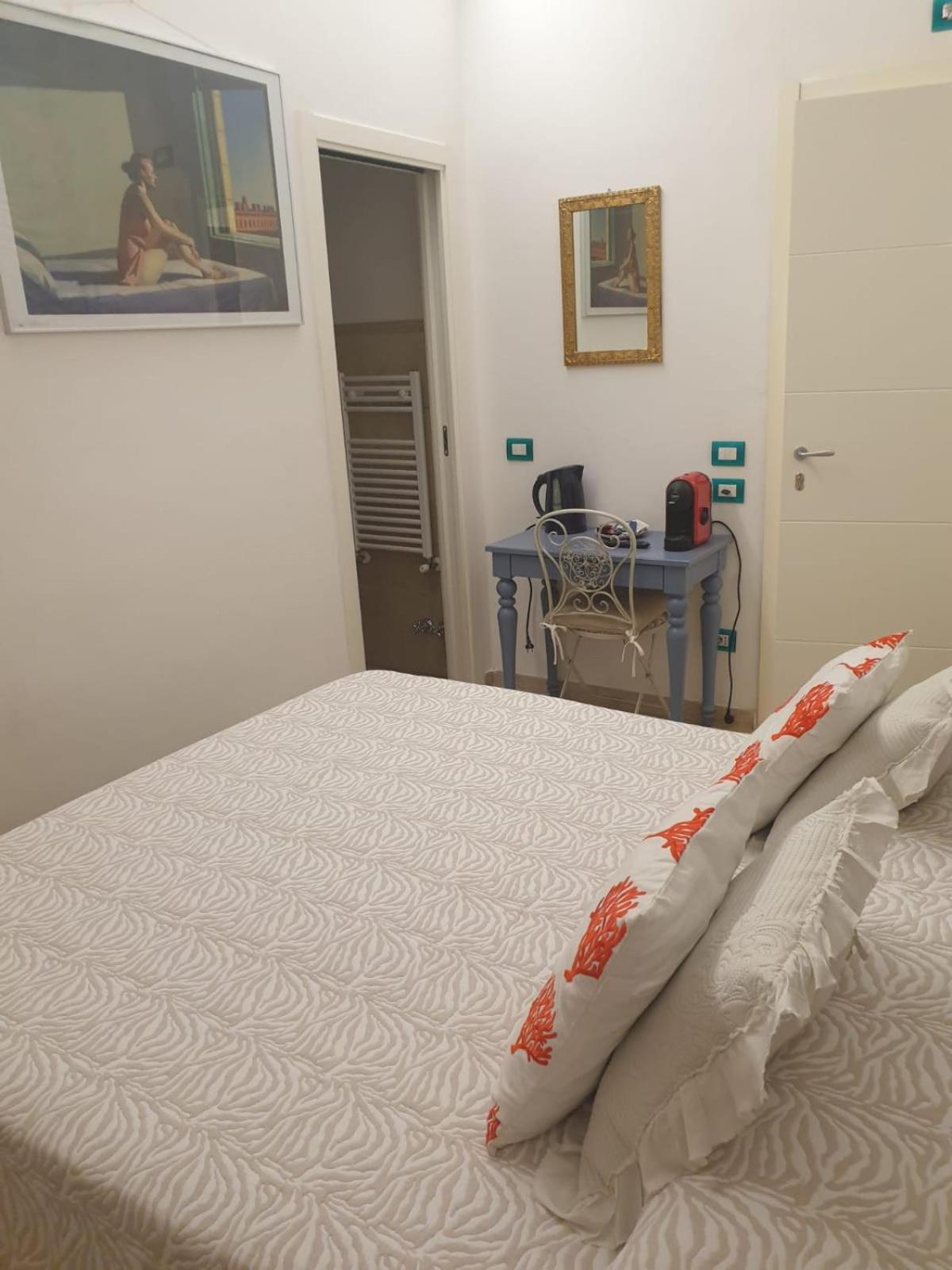 Antica Ancora Rooms Монтероссо-аль-Маре Номер фото